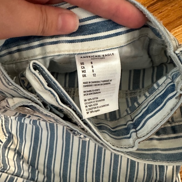 American Eagle Striped Mom Short - Picture 2 of 3